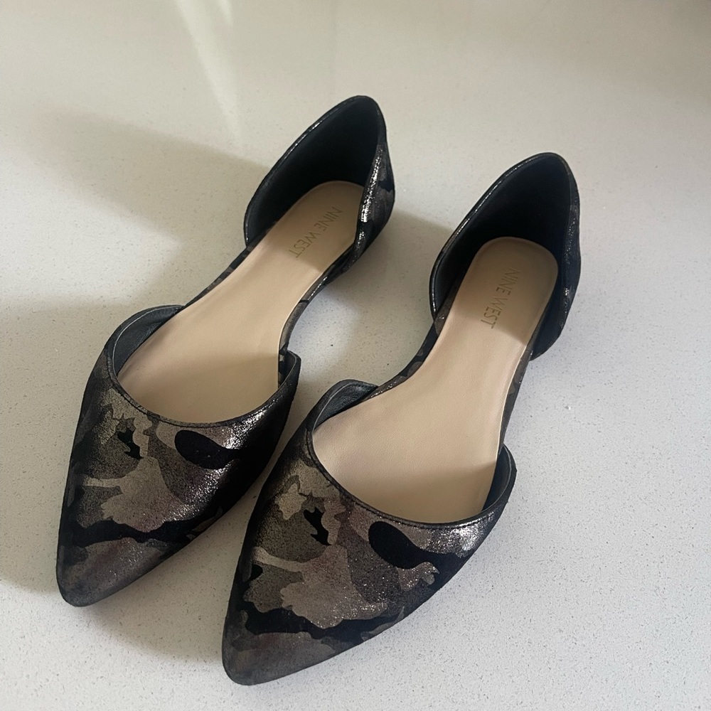 Nine West Flats, 5 1/2, worn once